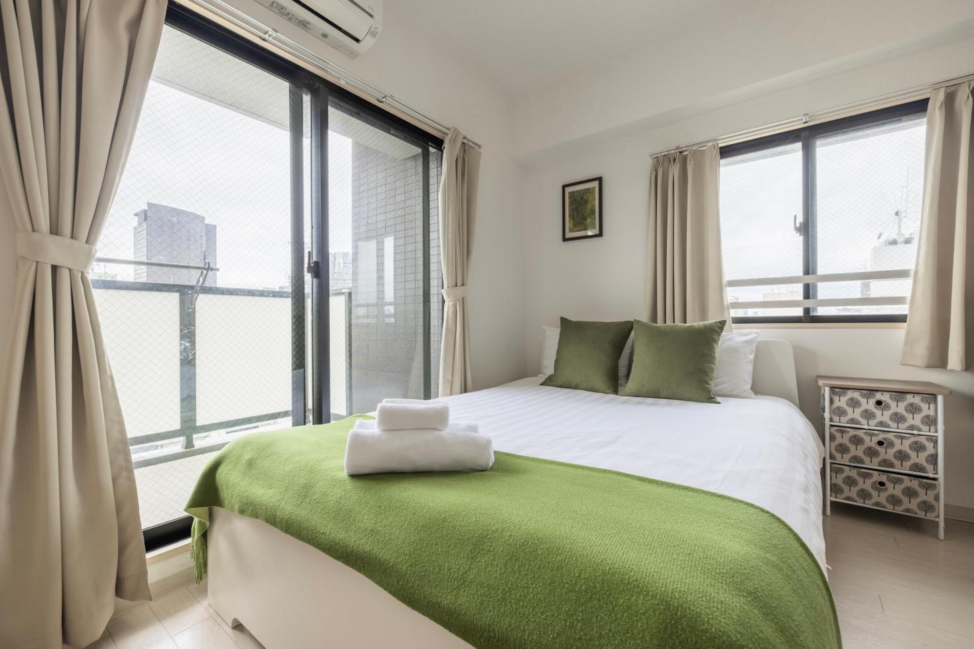 Prendre Namba Afp Apartment Osaka Exterior foto